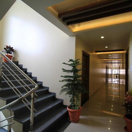 Hotel Sai Smaran Shirdi Luaran gambar