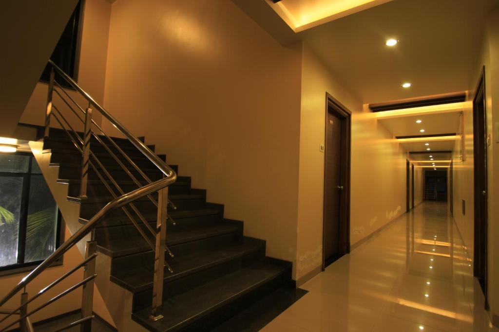 Hotel Sai Smaran Shirdi Luaran gambar